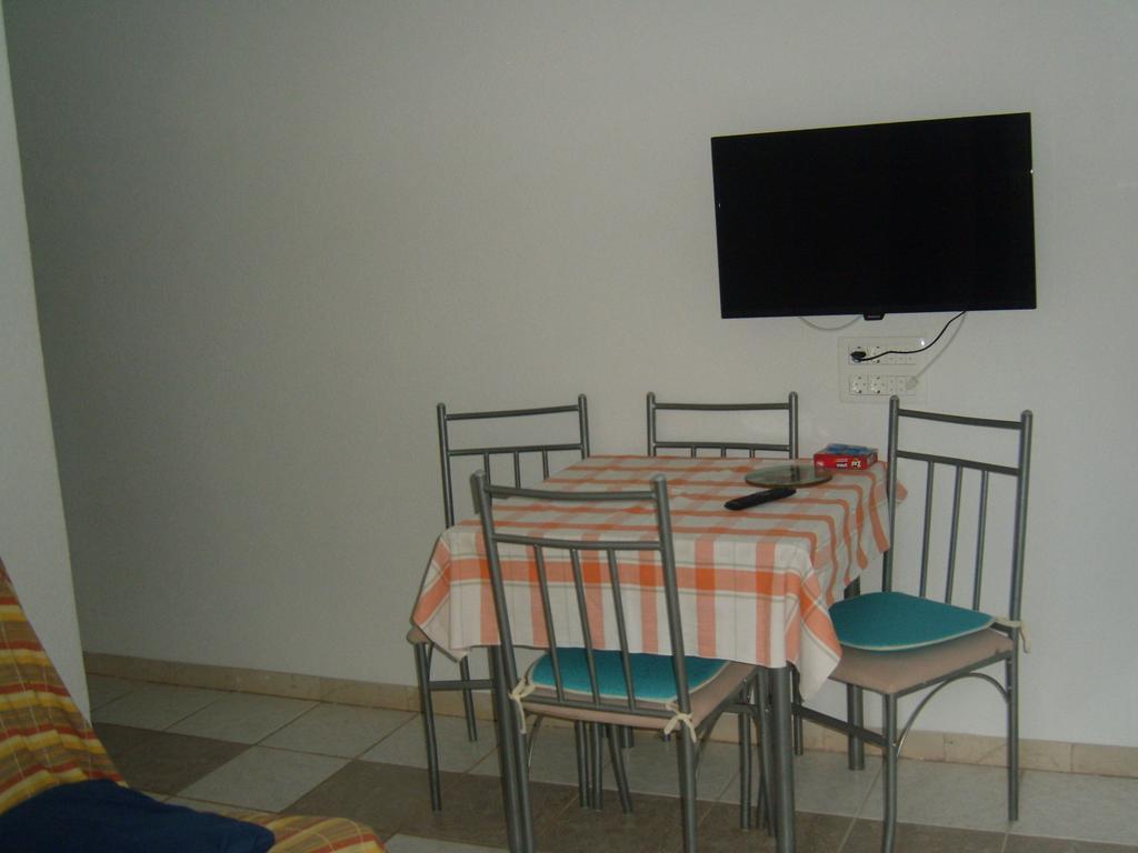 Apartments Antica Vrboska Ngoại thất bức ảnh