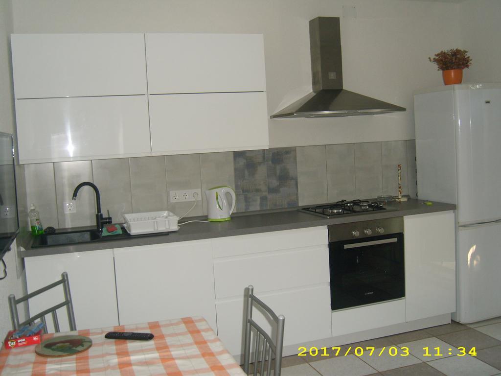 Apartments Antica Vrboska Ngoại thất bức ảnh